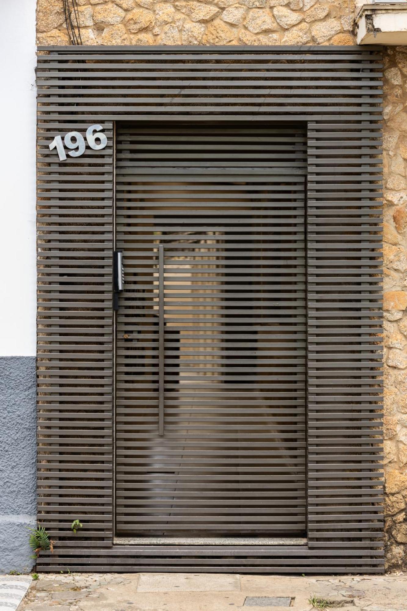 Apartamento Em Sao Joao Del Rei, Ao Lado Da Estacao Ferroviaria, Estacionamento E Ar Condicionado Екстериор снимка